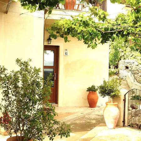 A Curtigghiara Loft * Savoca